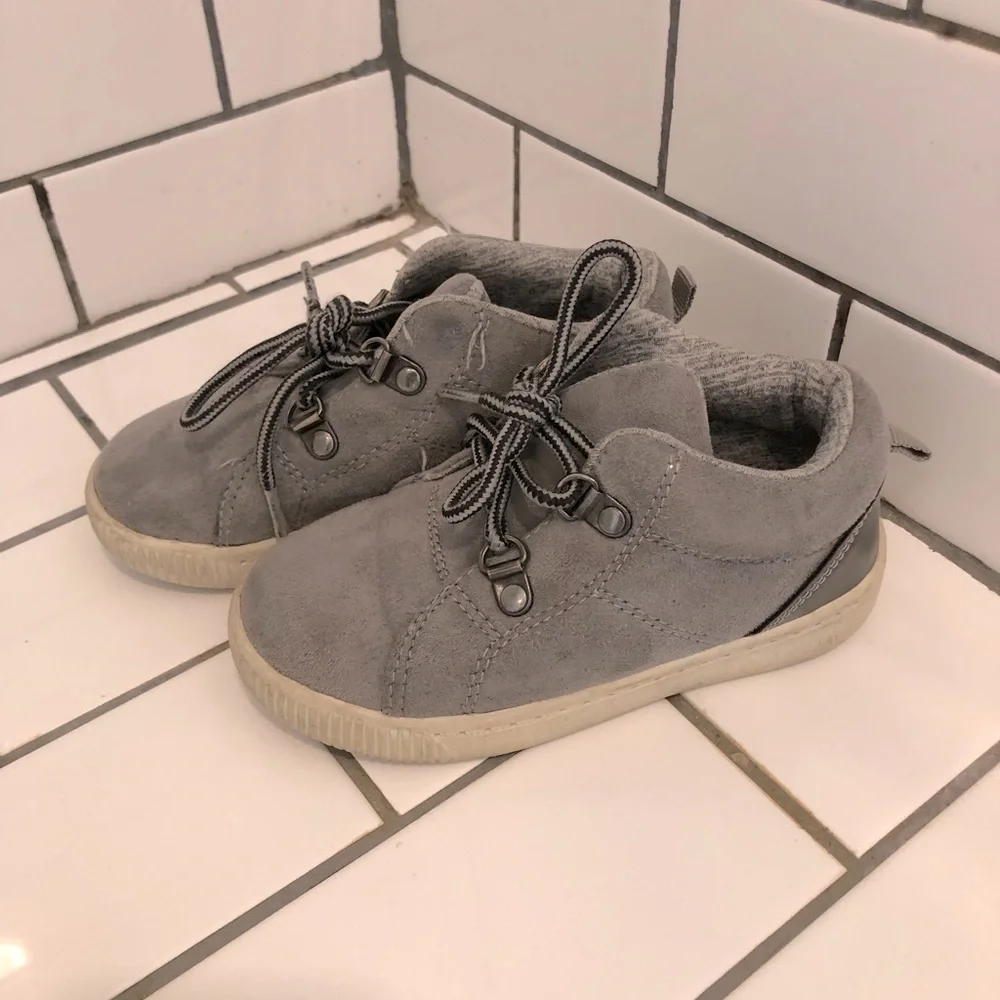 Carter’s Toddler Boy's Size 10 Casual Grey Lace up Suede Dress Shoes